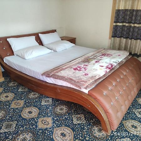 LaaL Haveli Hotell Skardu Eksteriør bilde