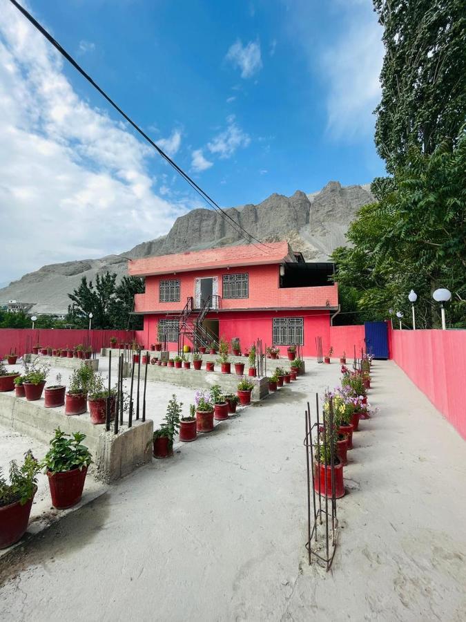 LaaL Haveli Hotell Skardu Eksteriør bilde