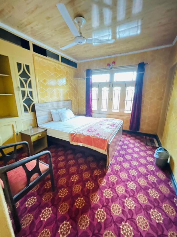 LaaL Haveli Hotell Skardu Eksteriør bilde